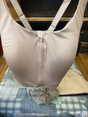 Avia Front-Zip Light Grayish Brown Sports Bra